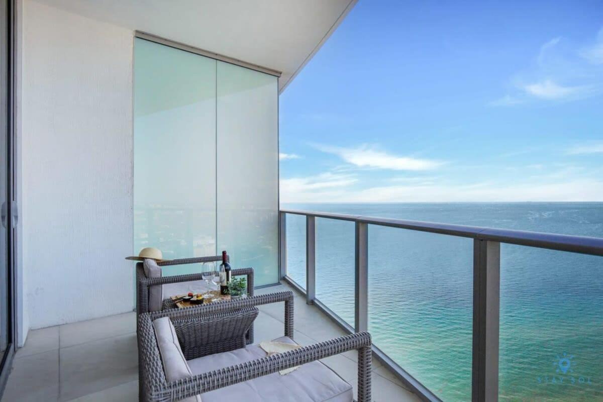 Upper Level Penthouse - Amazing Views Beach & Intracoastal Lägenhet Hollywood Exteriör bild